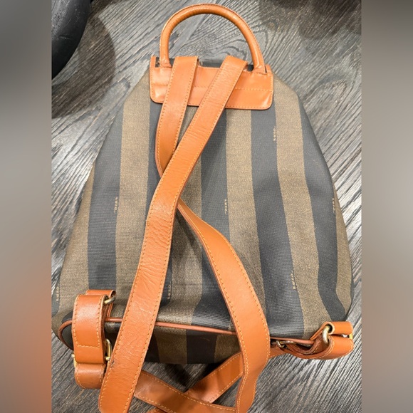 Vintage-Authentic Fendi Backpack -  Pequin pattern from the early to mid 90s - Picture 5 of 14